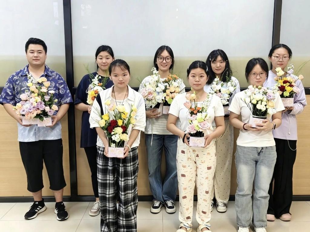 为保障大家度过一个平安